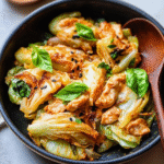 Gebackener Low Carb Chinakohl in Hähnchen-Curry-Sauce