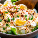 Super leckerer & Cremiger Low Carb Hähnchen Eier Salat