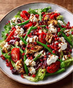 Feta-Eisberg mit Granatapfel