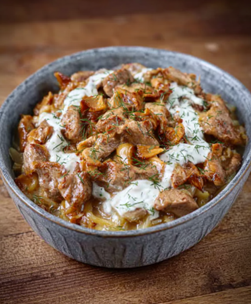 Keto-Pfifferlings-Ragout mit Sauerrahm: Ein Genuss!