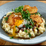 Blumenkohl-Trüffel-Risotto mit knusprigen Parmesan-Tuiles