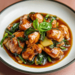 Drei-Tassen-Hühnchen