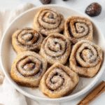 Zimt-Dattel-Brötchen